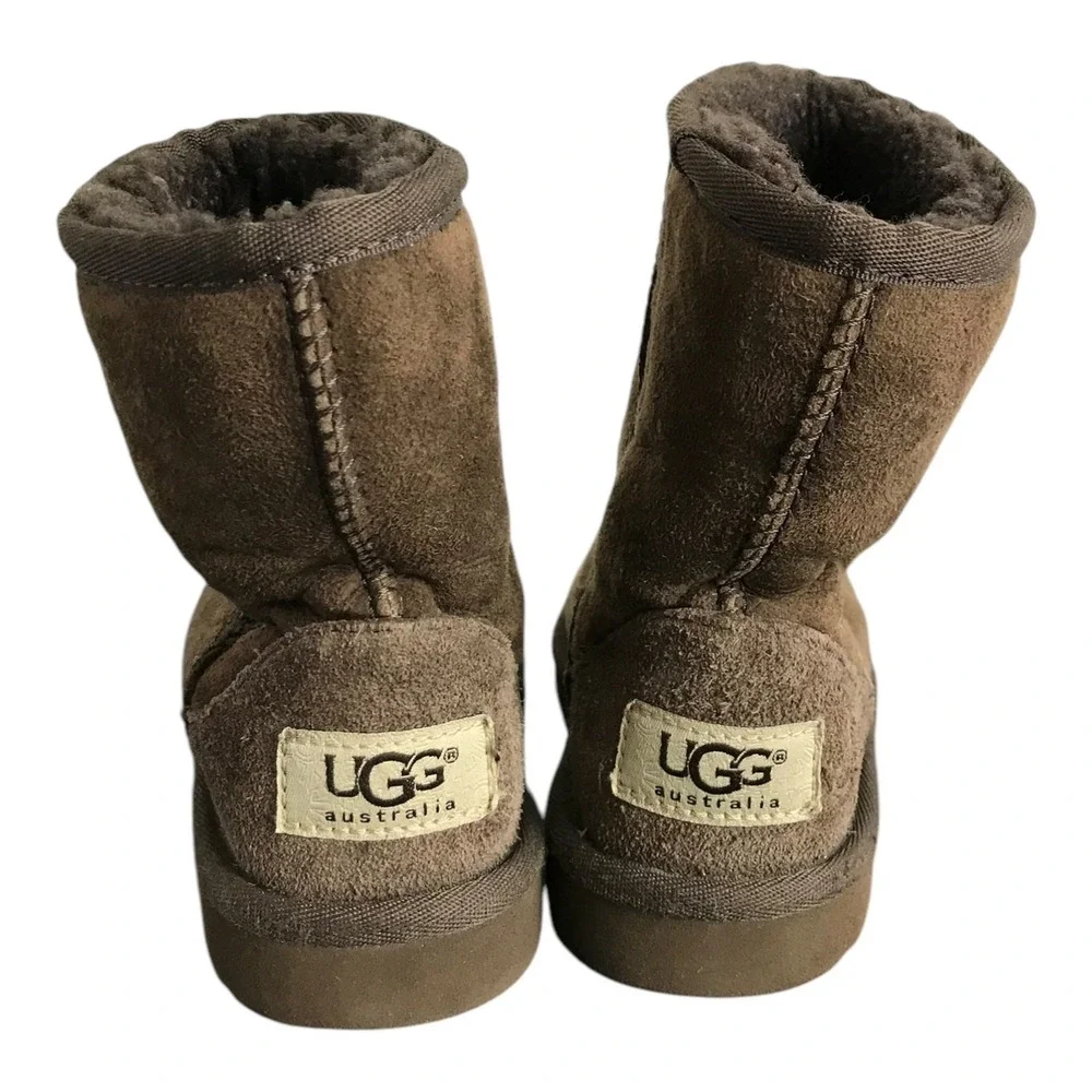 UGG Australia Boots Girls US9 Dark Brown Leather‎ Suede Sheepskin Pull-On